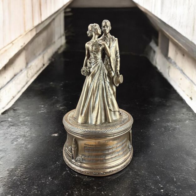 rzeźba Pozytywka Ślub Wesele Para Młoda Genesis GN10067A1