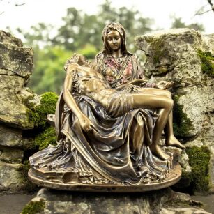 Figurka rzeźba mała Pieta - zdjęcie z krzyża Veronese WU78466AP