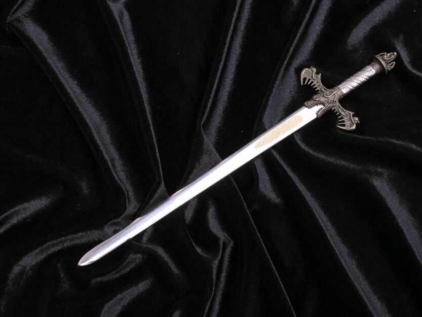 NOŻYK DO LISTÓW ZE SMOKIEM NA RĘKOJEŚCI  (09)