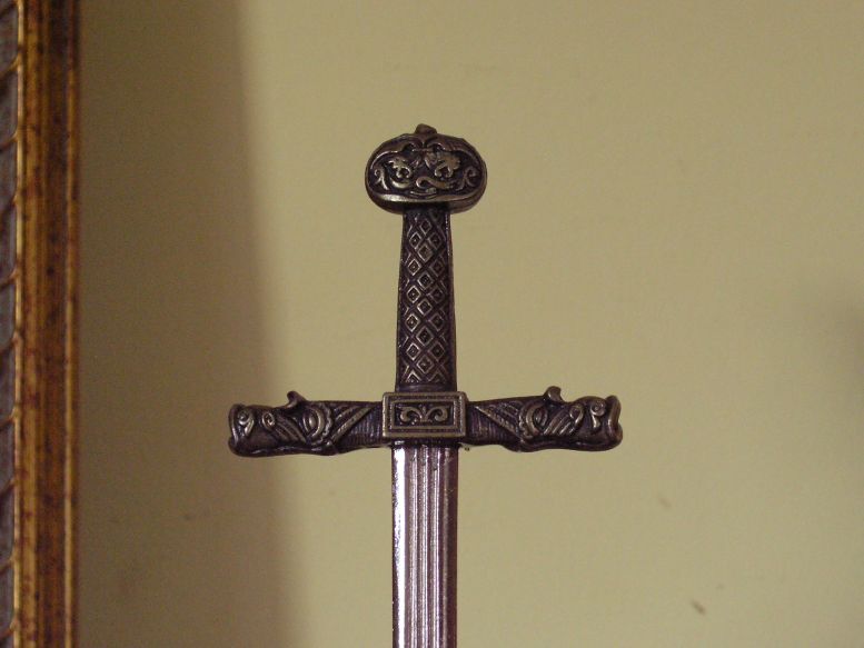 ORYGINALNY NOŻYK DO LISTÓW MIECZ KAROLA WIELKIEGO  (WMS-4)